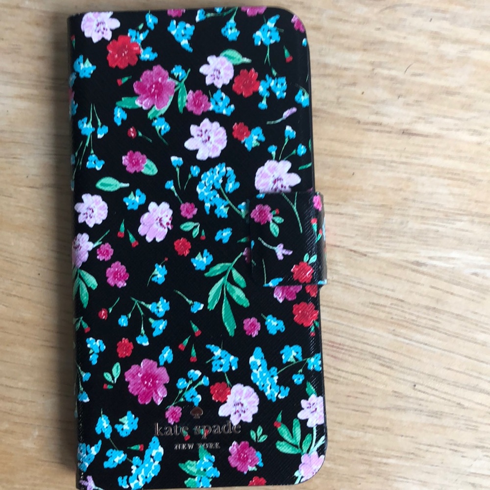 Kate Spade IPhone wrap case fits 7/8 Plus. EUC